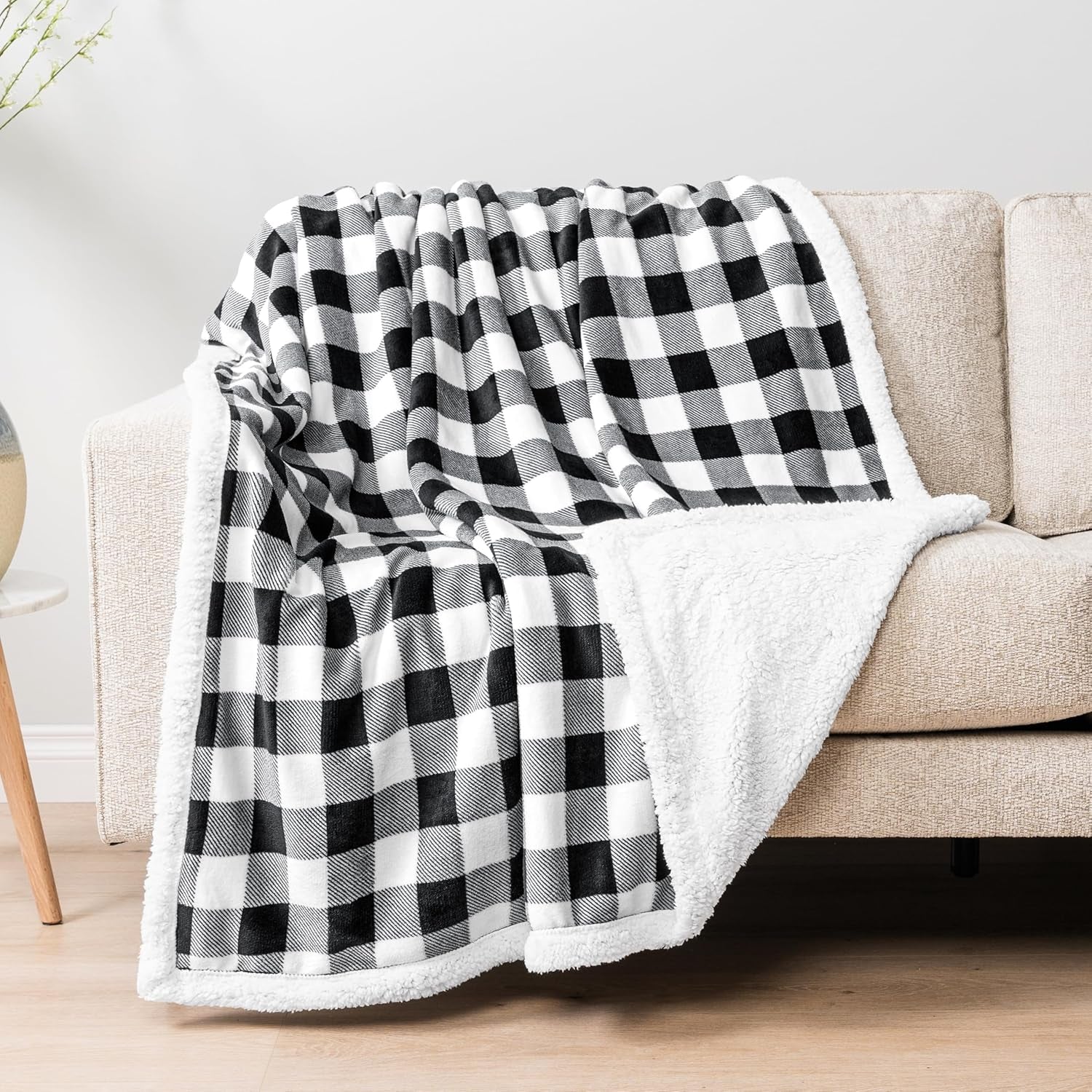 Black White Buffalo Plaid Sherpa Bed Blanket Queen, Plush Checkered Fleece, Soft Fuzzy Flannel Large for Couch Sofa, Warm Heavy Thick Winter Gift, 90X90