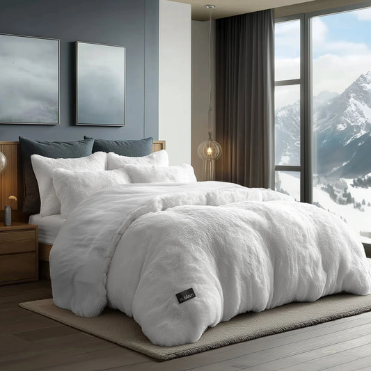 CYRA Long Velvet Bedding Set