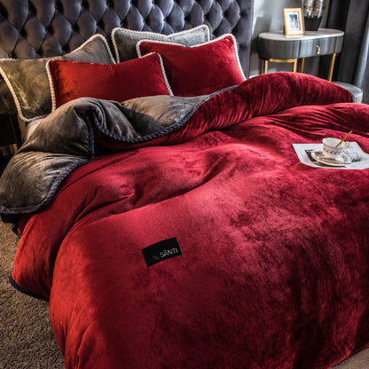 Amorgos Fine Velvet Bedding Set